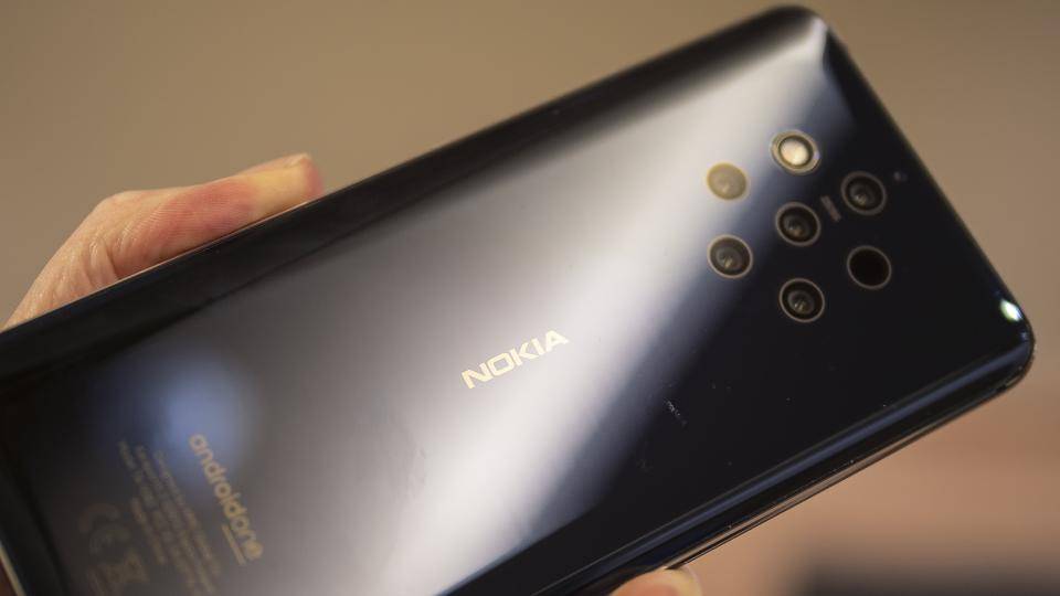 Nokia 9 PureView hands-on review: A $699 smartphone with a stunning five cameras